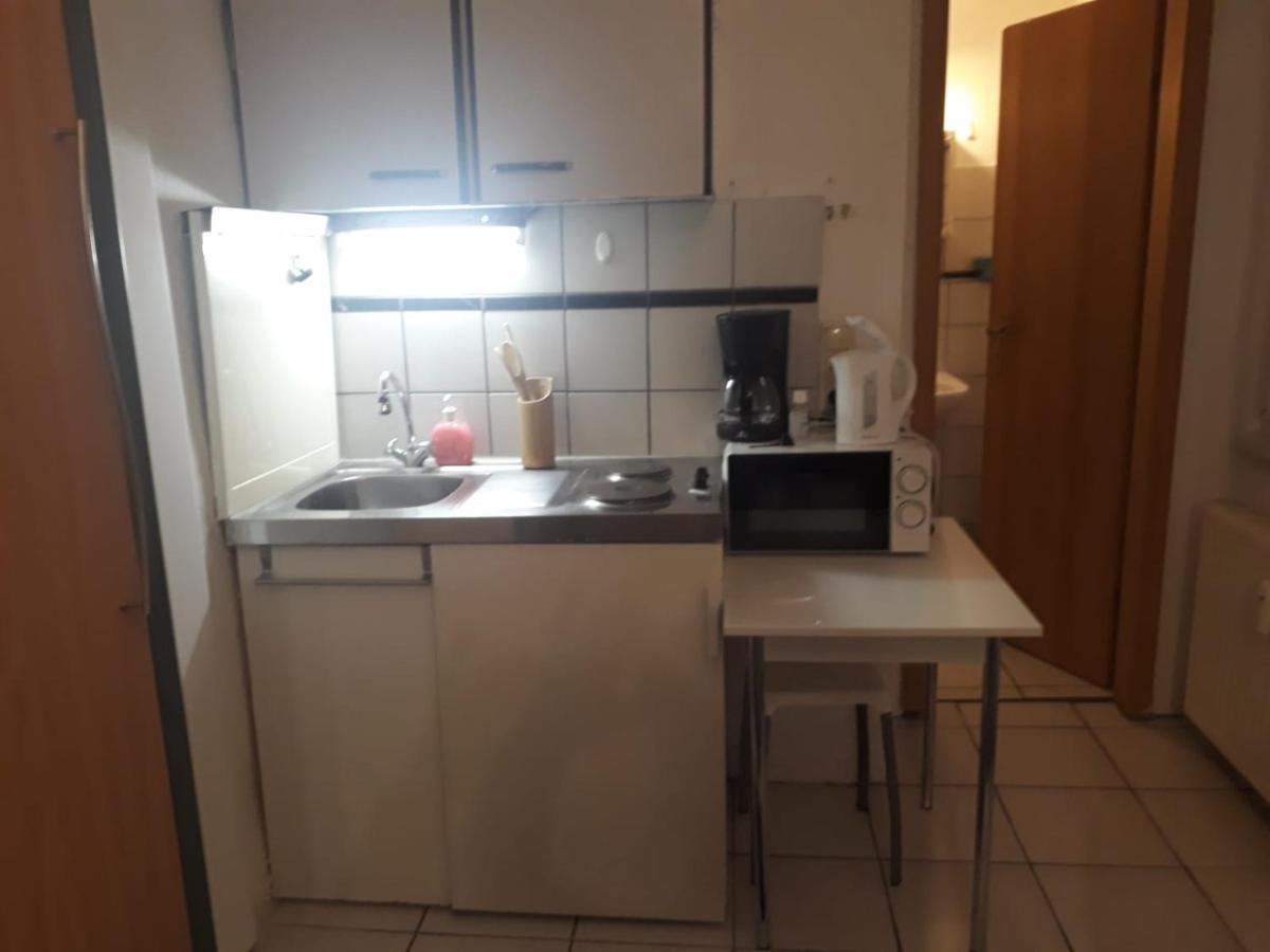 Roter Backstein Apartment 4 Майнц Екстериор снимка