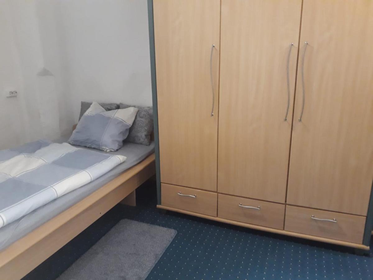 Roter Backstein Apartment 4 Майнц Екстериор снимка